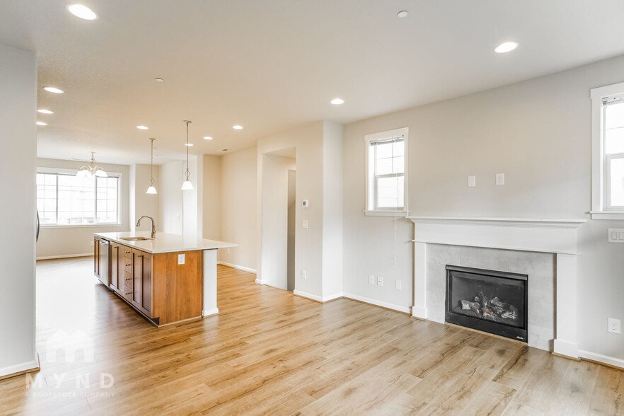 Building Photo - 13518 SW Beach Plum Terrace