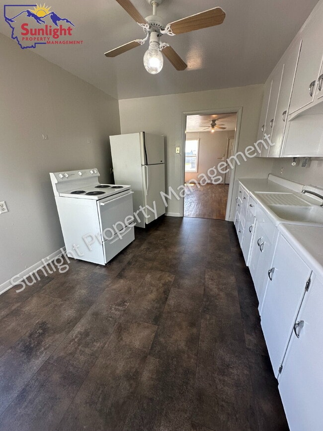 Building Photo - 2 Bed & 1 Bath Unit in Laurel