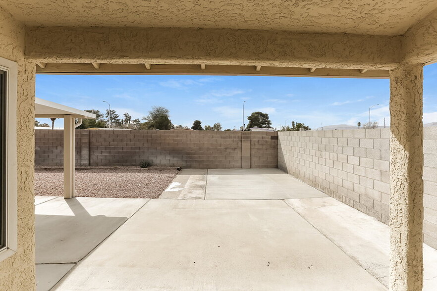 Building Photo - 6533 Faith Peak Dr