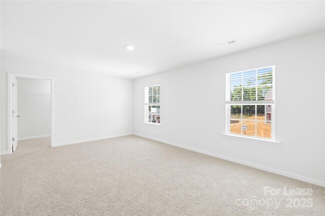 Building Photo - 3526 Cramer Crk Dr