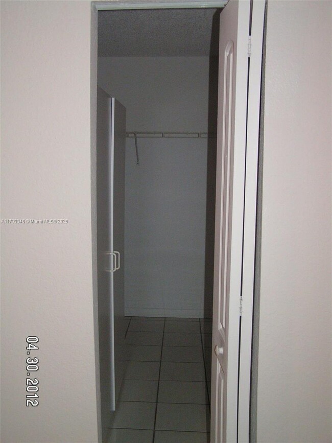 Building Photo - 28155 SW 142nd Ct