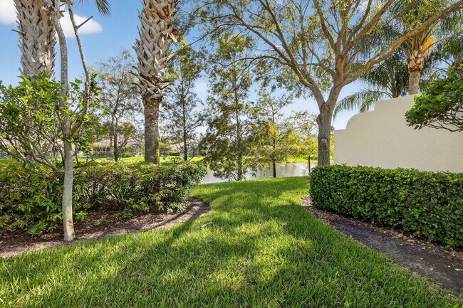 Building Photo - 8257 Rosalie Ln