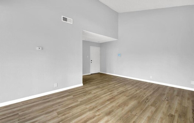 Building Photo - Gorgeous 2 Bed, 1 Bath Condo in Vallejo --...