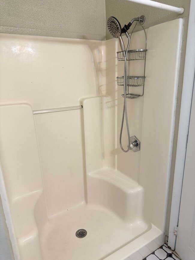 Building Photo - 3 Bedroom 1 Bath in Carlisle, PA!