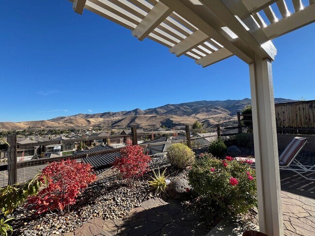 Building Photo - Del Webb Home Available