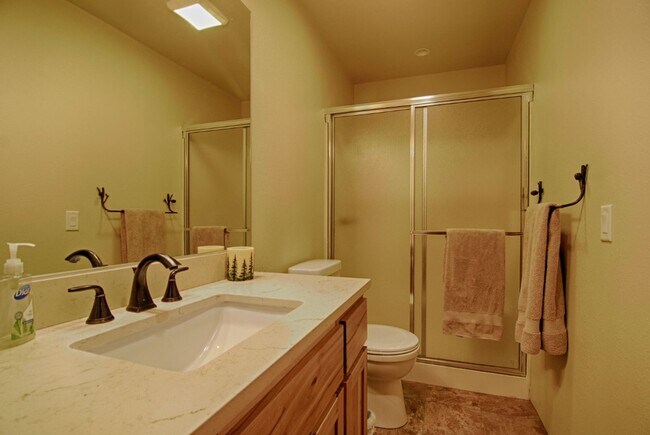 Building Photo - SKI LEASE: Kings Beach; Updated, Well Appointed Townhome