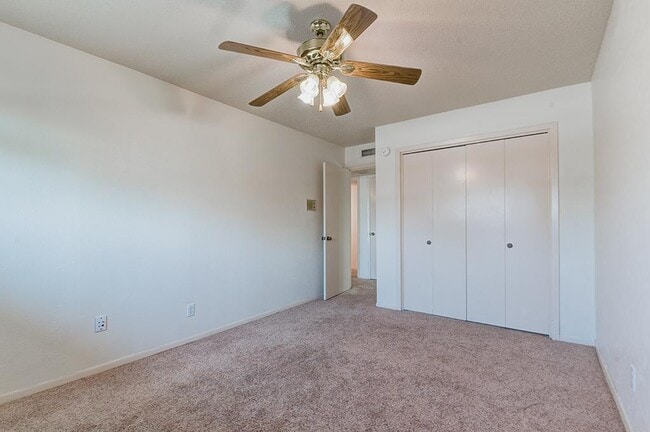 Building Photo - 2012 Court Pl