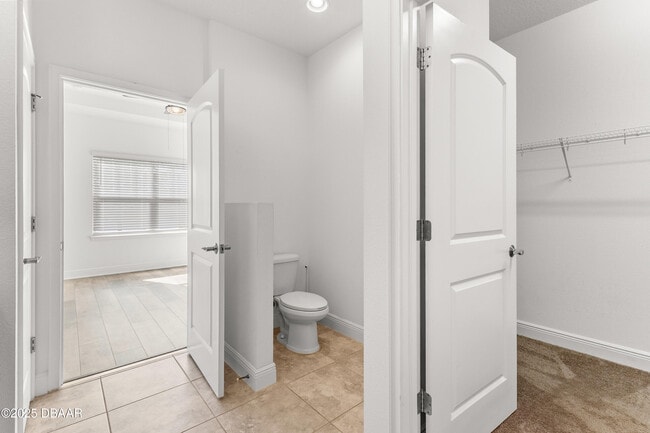 Building Photo - 5640 Estero Loop