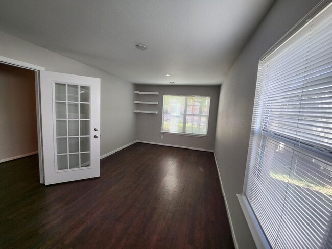 Building Photo - 20718 Blanton Brook Dr