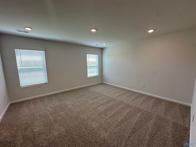 Building Photo - 130 Nettle Leaf Dr