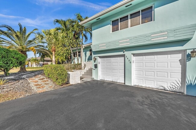 Building Photo - 3450 NE 19th Ave