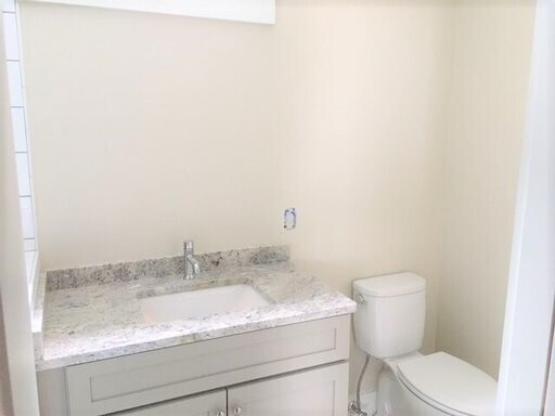 Building Photo - 2 Bedroom 2 Bath Apartment in Elliotborough - Downtown