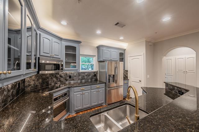 Building Photo - 4110 McKinney Ave