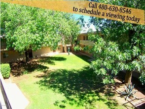 Building Photo - Dual Master Unit in Heart of Scottsdale -*...