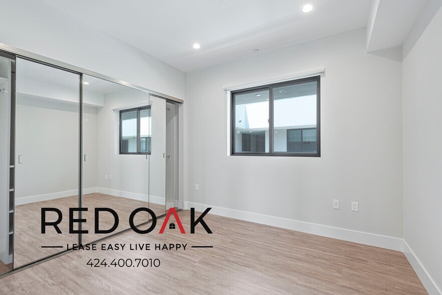 Building Photo - 5550 Bonner Ave