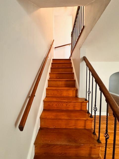 Building Photo - 1726 E Belvedere Ave