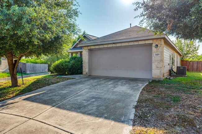 Primary Photo - 3-BEDROOM, SINGLE STORY HOME IN CANDLEWOOD...