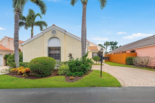 Building Photo - 2530 La Lique Cir