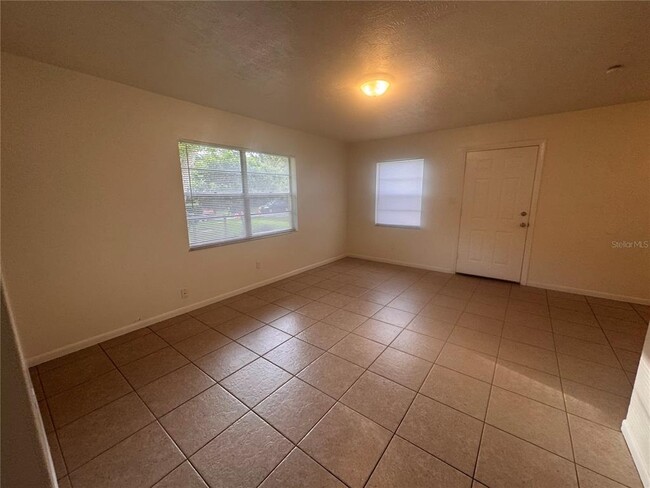 Building Photo - 21362 Anderson Rd