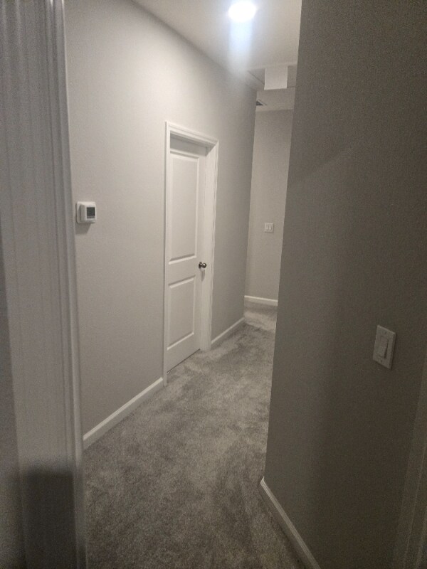 Building Photo - 1391 Mount Royal Dr