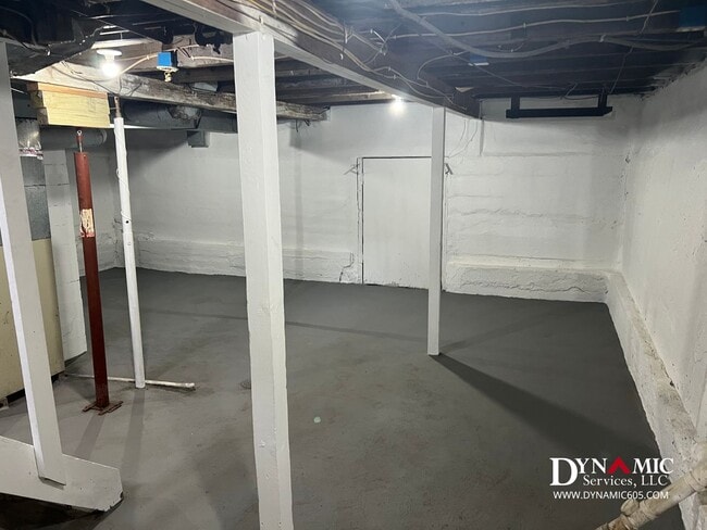 Building Photo - 3 Bedroom, 1 Bathroom House By Augustana &...