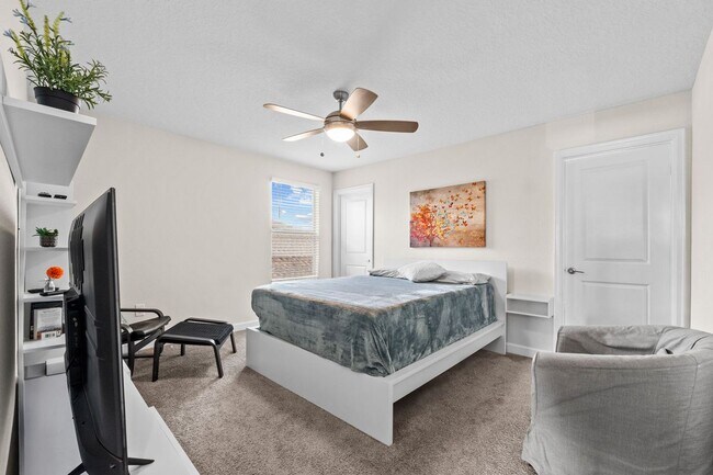 Building Photo - 14807 Winter Stay Dr