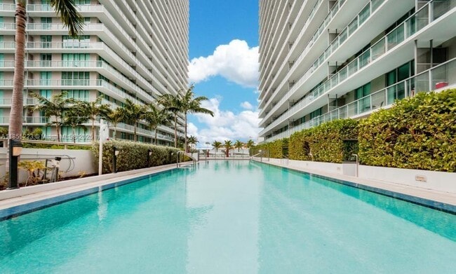 Building Photo - 79 SW 12th St