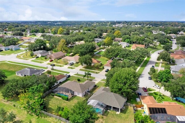 Building Photo - 886 Scenic View Cir