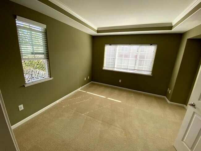 Building Photo - 624 Antioch Terrace