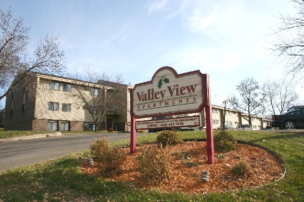 Building Photo - Valley View Apartments