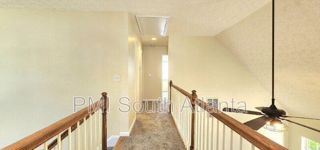 Building Photo - 235 Briarsweet Way