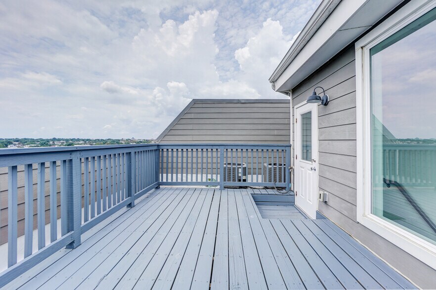 Roof Deck with Views for Miles - 800 21st St NE