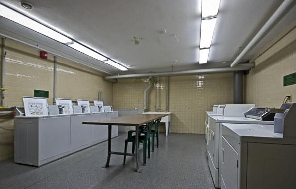 Building Photo - 129 Chiswick Rd