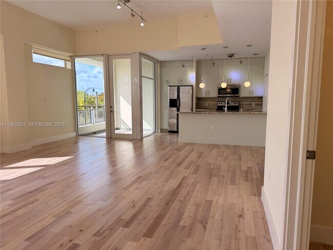 Building Photo - 6701 Biscayne Blvd