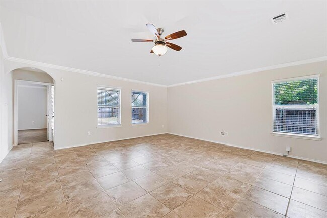 Building Photo - 111 Sandstone Trail