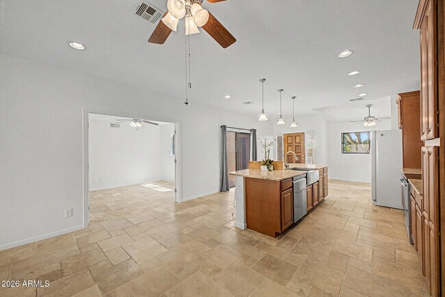 Building Photo - 5134 N 78th Pl
