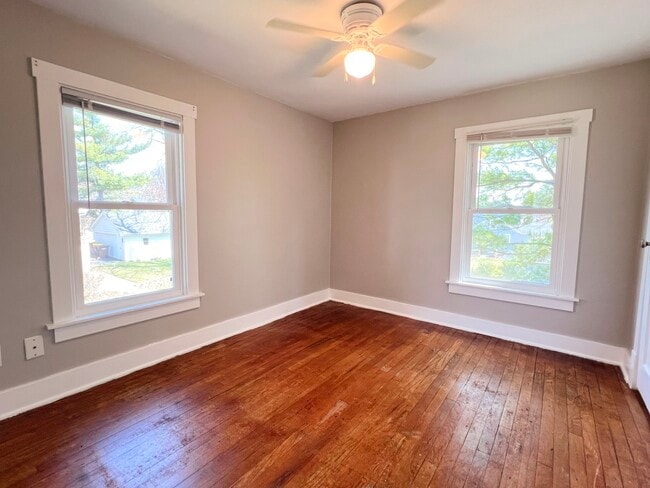 Building Photo - 721 Dean St