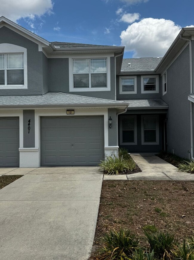 Building Photo - Spacious Ground-Floor Condo in Prime Ocala Location – 2BR/2BA with Modern Comforts!