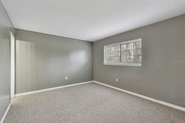 Building Photo - 1695 Lee Rd
