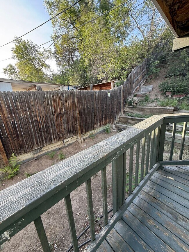 Building Photo - 4140 W Ellsworth Ave