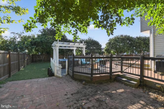 Building Photo - 22040 Caravel Ct