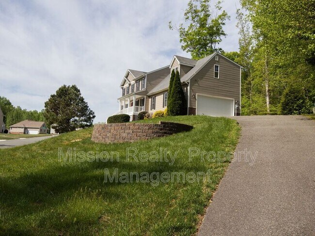 Building Photo - 11412 Parrish Creek Ln