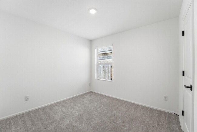 Building Photo - 22238 Palladium Dr