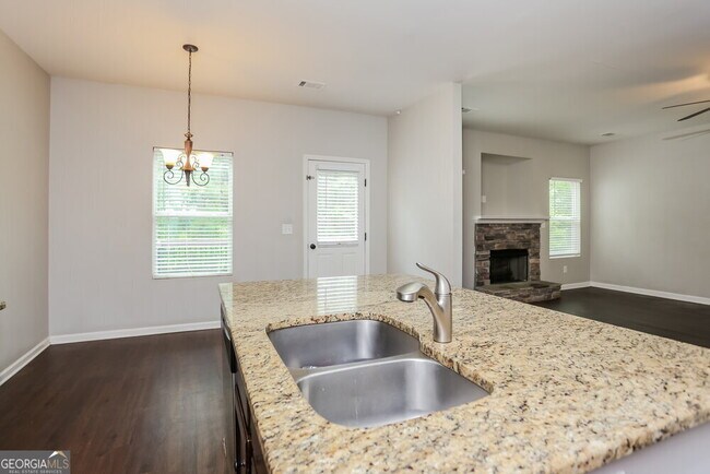 Building Photo - 214 Bethany Manor Ct