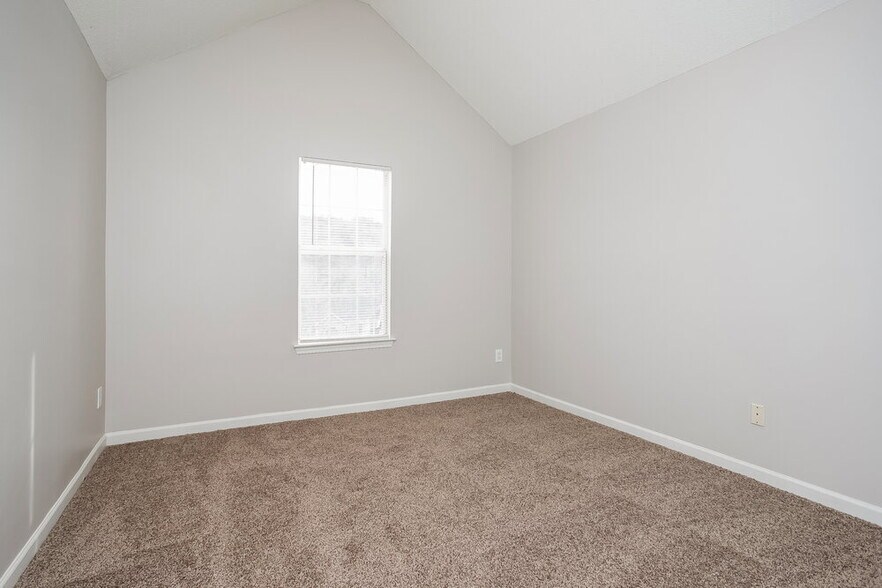 Building Photo - 3154 Lower Creek Dr