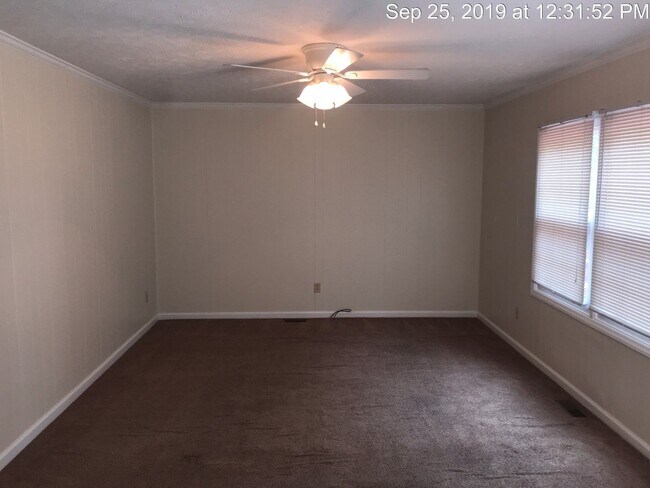 Building Photo - 7035 Darnell St