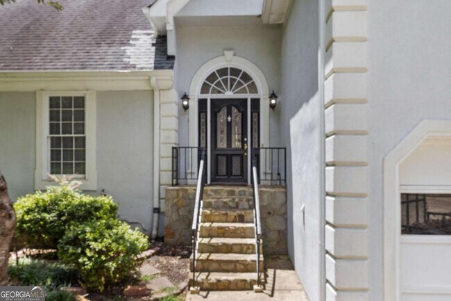 Building Photo - 4565 Ashmore Cir