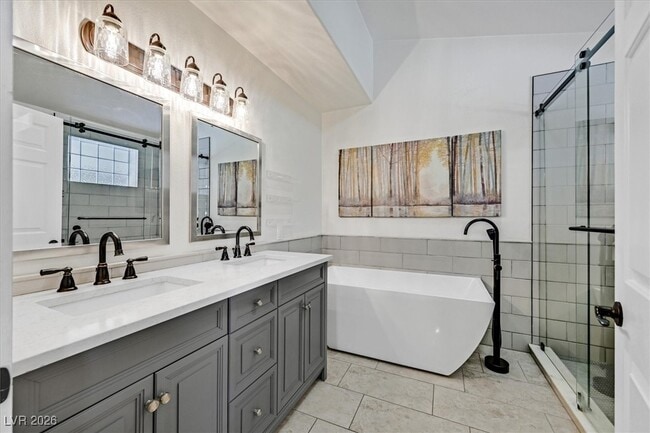 Building Photo - 391 E Kimberly Dr