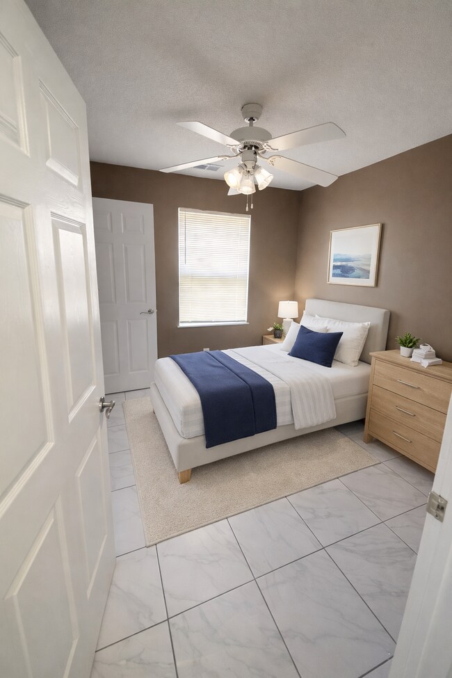 Building Photo - 212 Orchard Way