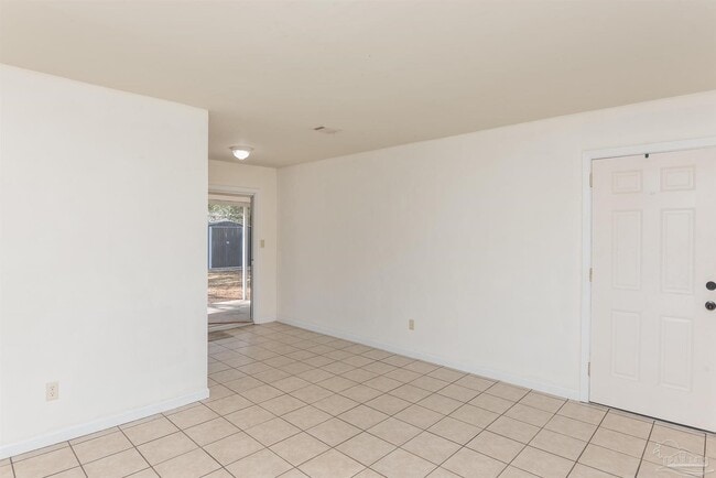 Building Photo - 4513 Guerlain Way